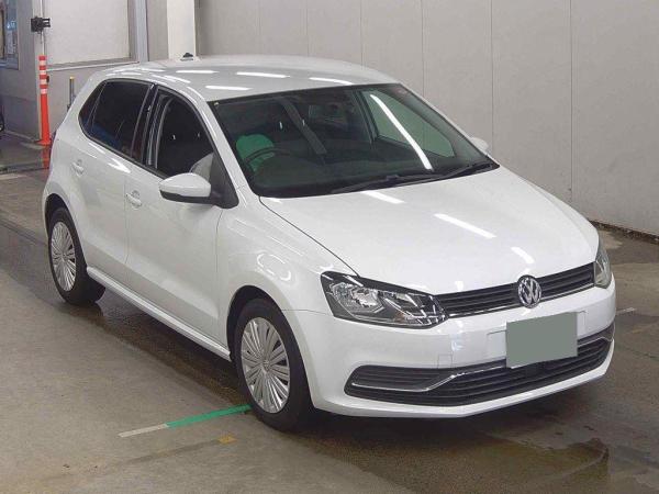 Volkswagen Polo TSI COMFORT LINE