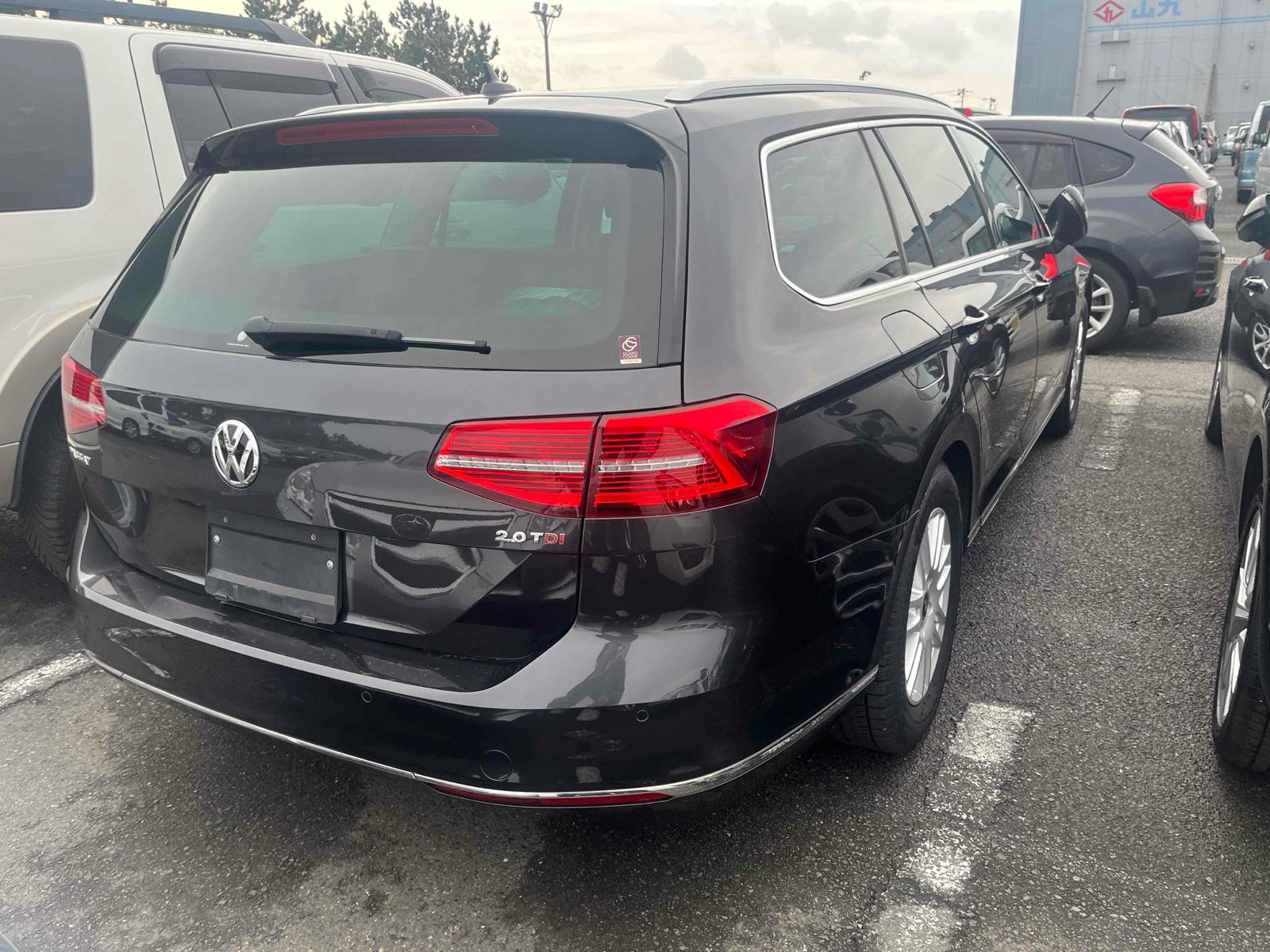 Volkswagen PASSAT VARIANT TDI ELEGANCE LINE