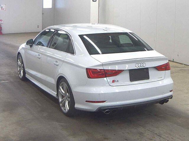 Audi S3 SEDAN 2.0