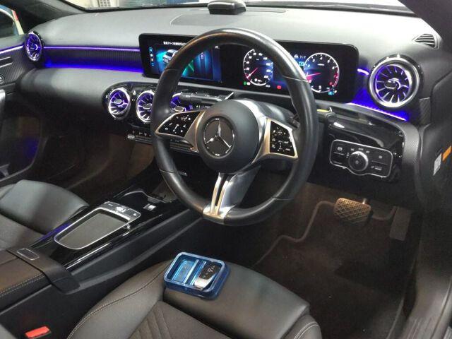 Mercedes-Benz A-class Sedan A180 SEDAN