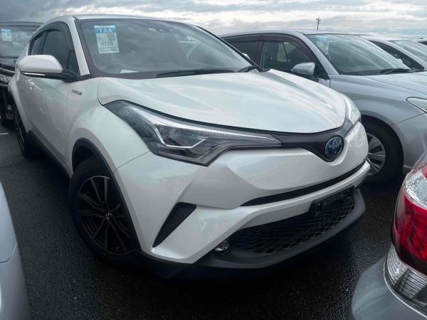 Toyota C-HR S LED PACKAGE