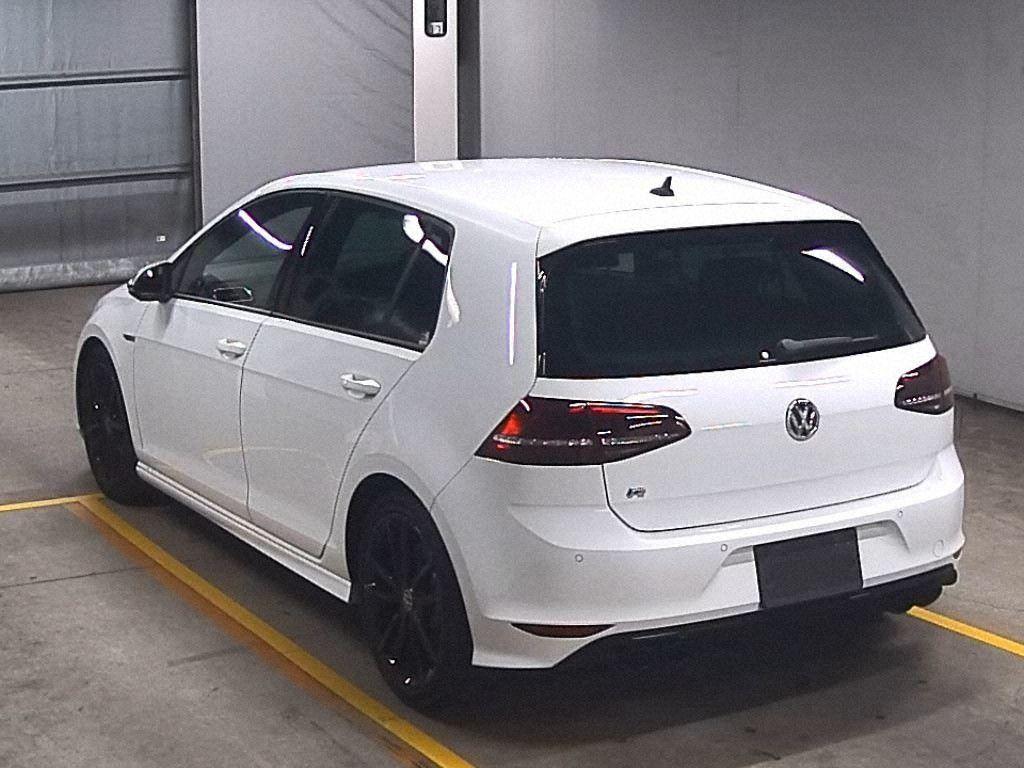 Volkswagen Golf R BASE GRADE