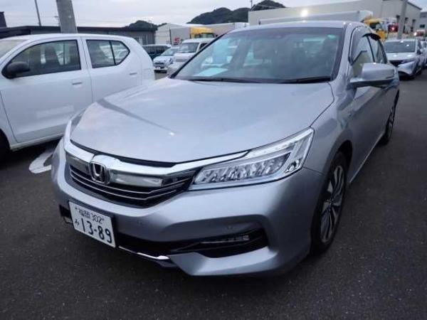 Honda Accord HYBRID LX.