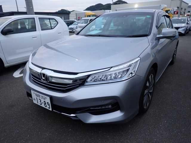 Honda Accord HYBRID LX.