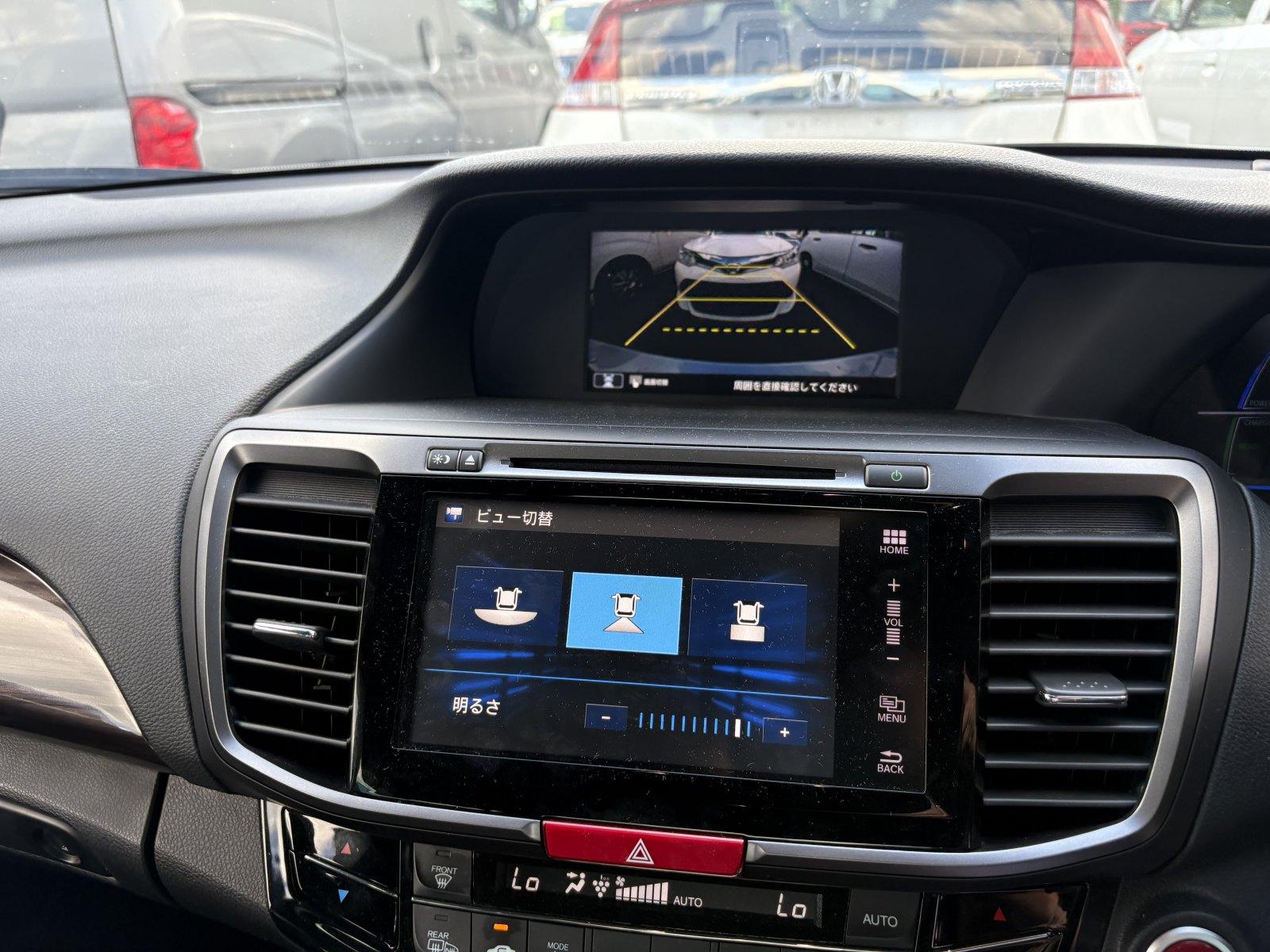 Honda Accord HYBRID LX.