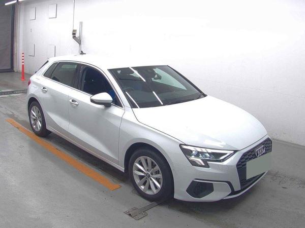 Audi A3 SPORT B30TFSI