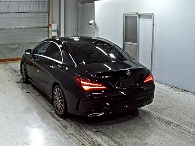 Mercedes-Benz CLA CLA180 AMG STYLE