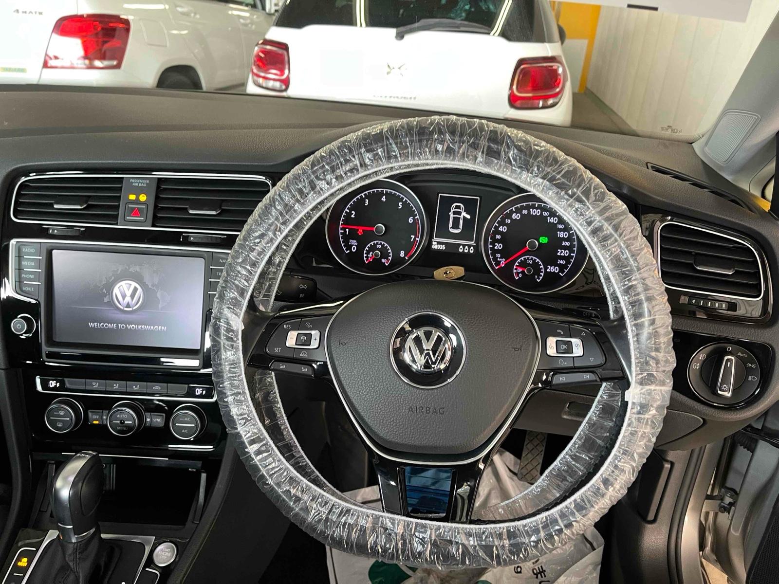 Volkswagen GOLF 5D TSI HIGH LINE