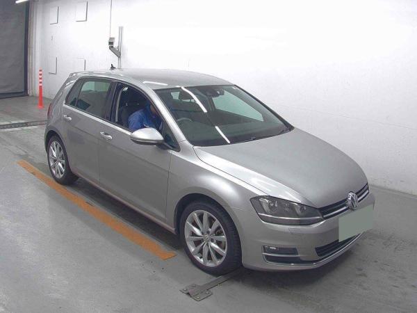 Volkswagen GOLF 5D TSI HIGH LINE