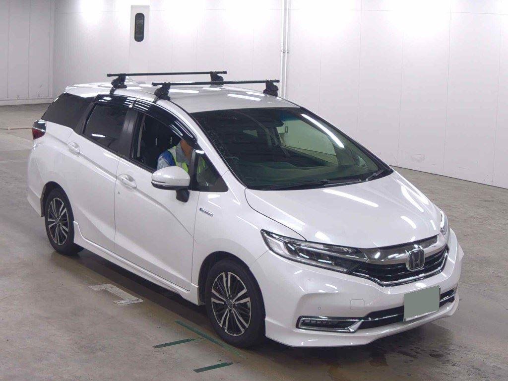 Honda Shuttle HV X HSENSING