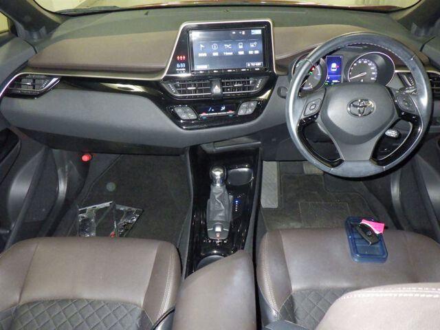 Toyota C-HR G