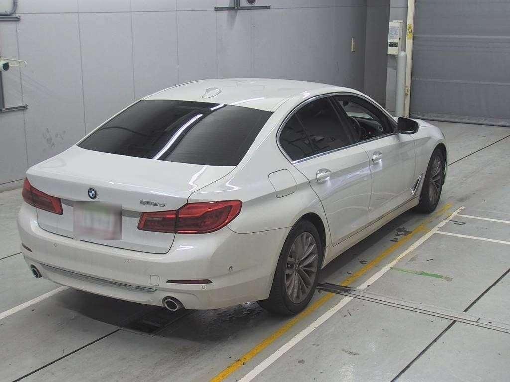 BMW 5 Series 523d Luxury