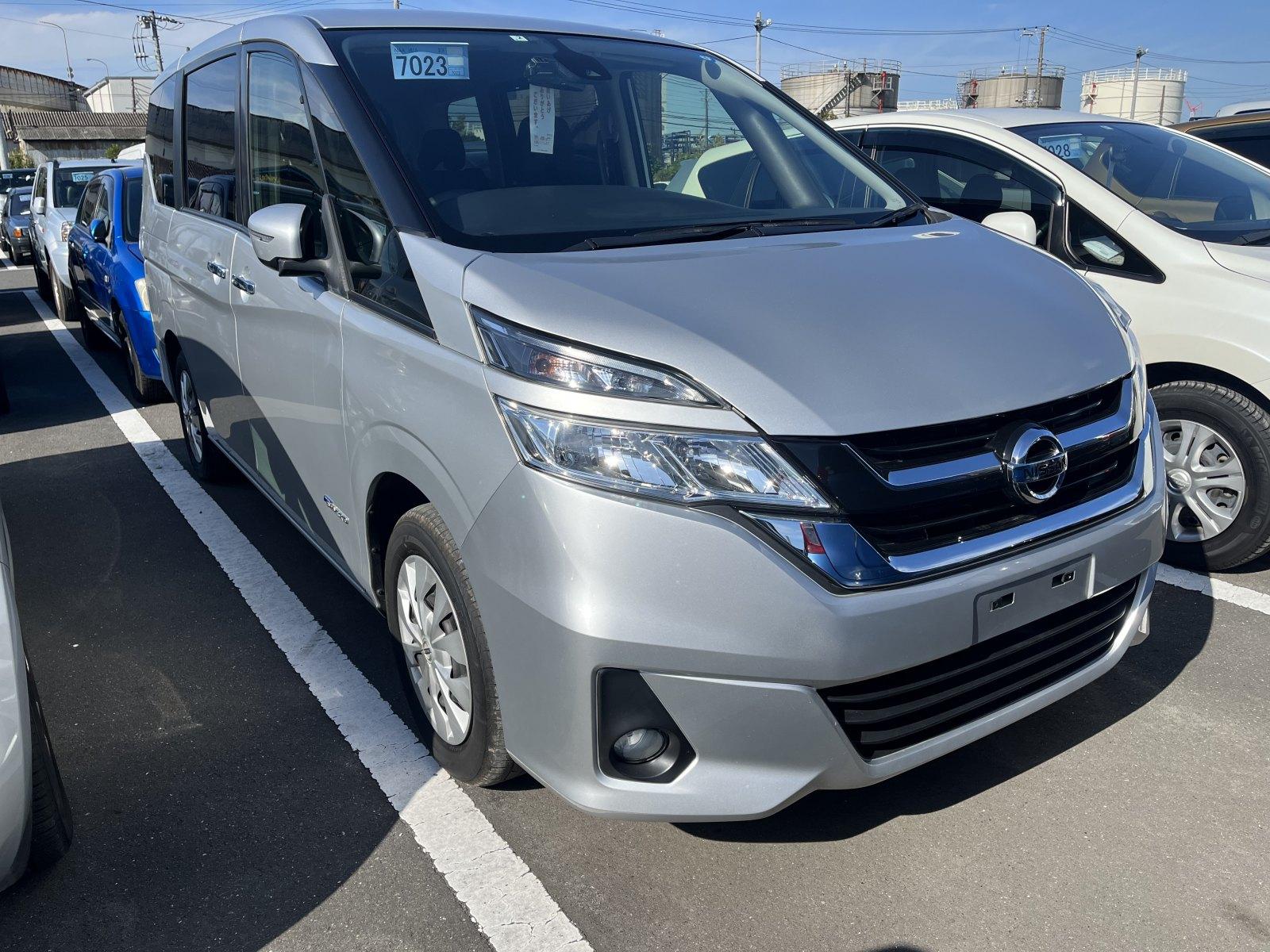 Nissan Serena X