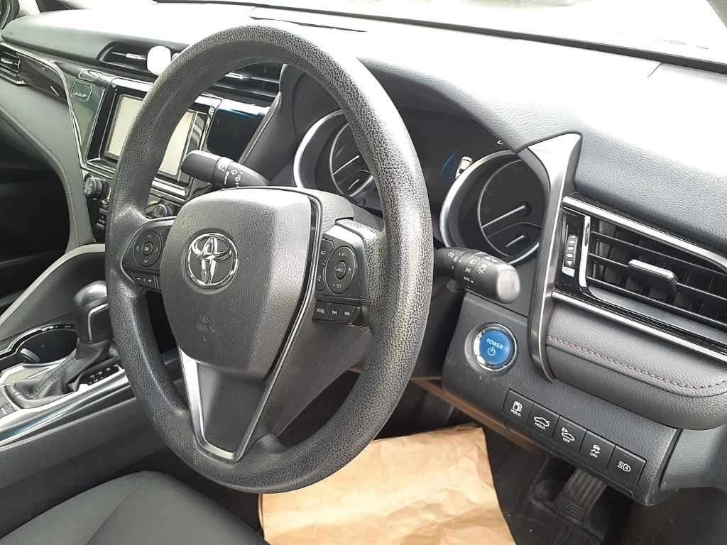 Toyota Camry X