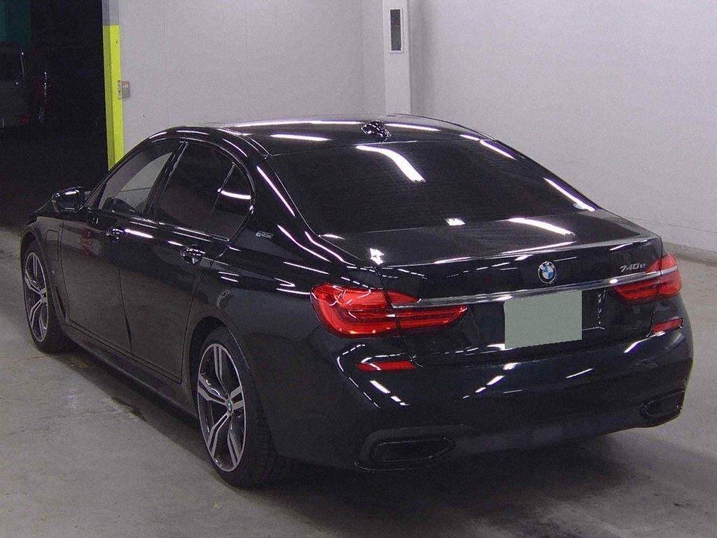 BMW 7 Series 740E IPERFORMANCE M-SPORT