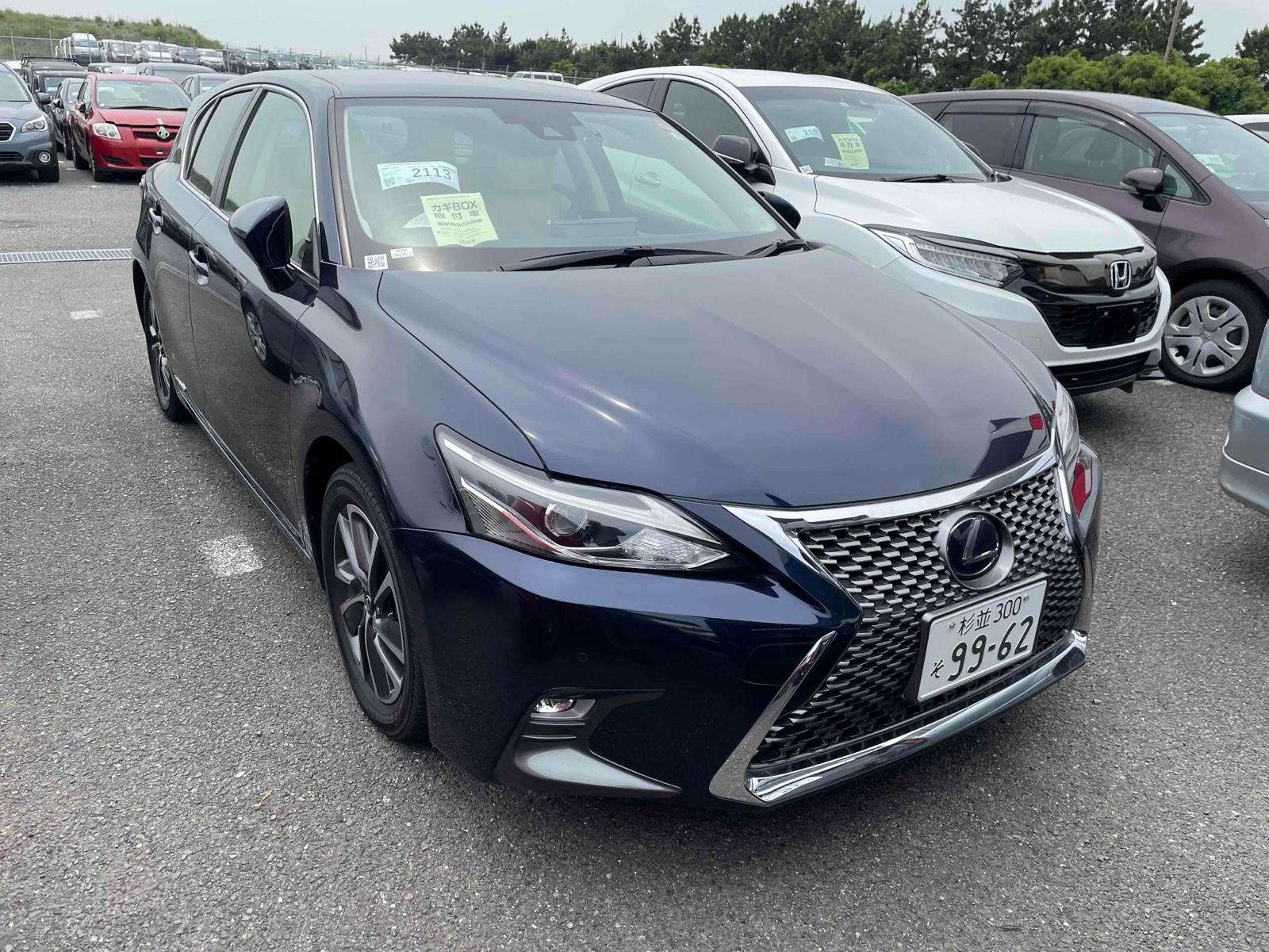 Lexus CT VERSION C