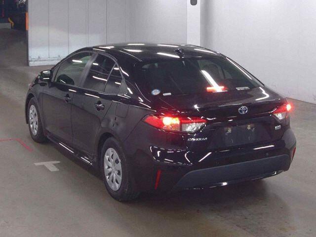 Toyota Corolla 4d HYBRID G