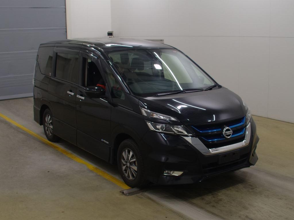 Nissan Serena E- POWER HIGHWAY STAR V