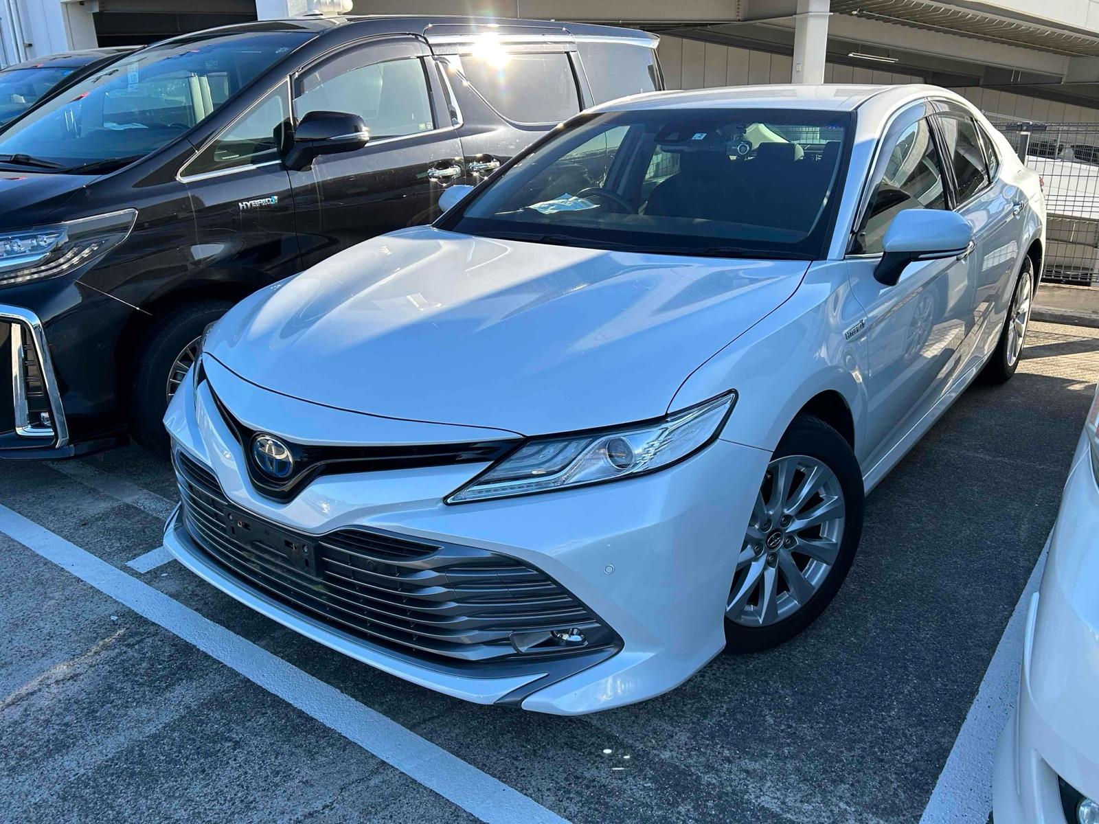 Toyota Camry HV G