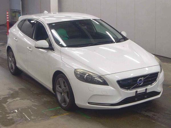 Volvo V40 T4