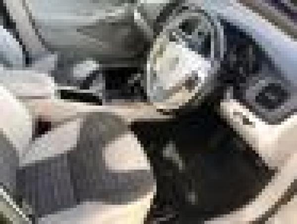Volvo V40 D4MO MEN MANY M