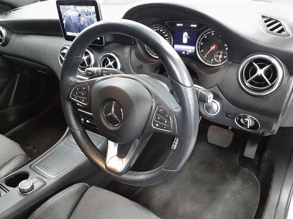 Mercedes-Benz Benz Aｸﾗｽ A180 AMG Style