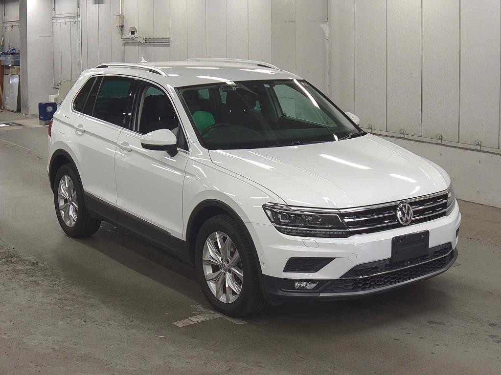 Volkswagen Tiguan TDI 4MOTION HIGH LINE