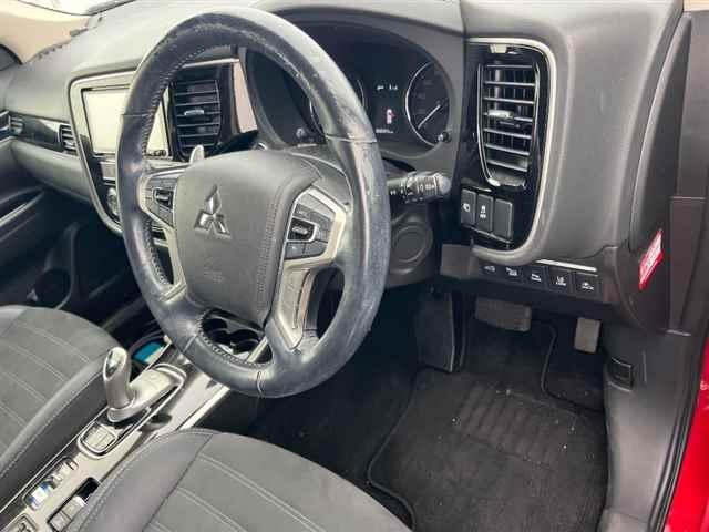 Mitsubishi Outlander Phev G