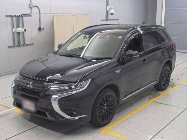 Mitsubishi ｱｳﾄﾗﾝﾀﾞｰPHEV ﾌﾞﾗｯｸｴﾃﾞｨｼｮﾝ 4WD