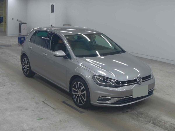 Volkswagen GOLF 5D TSI HIGH LINE