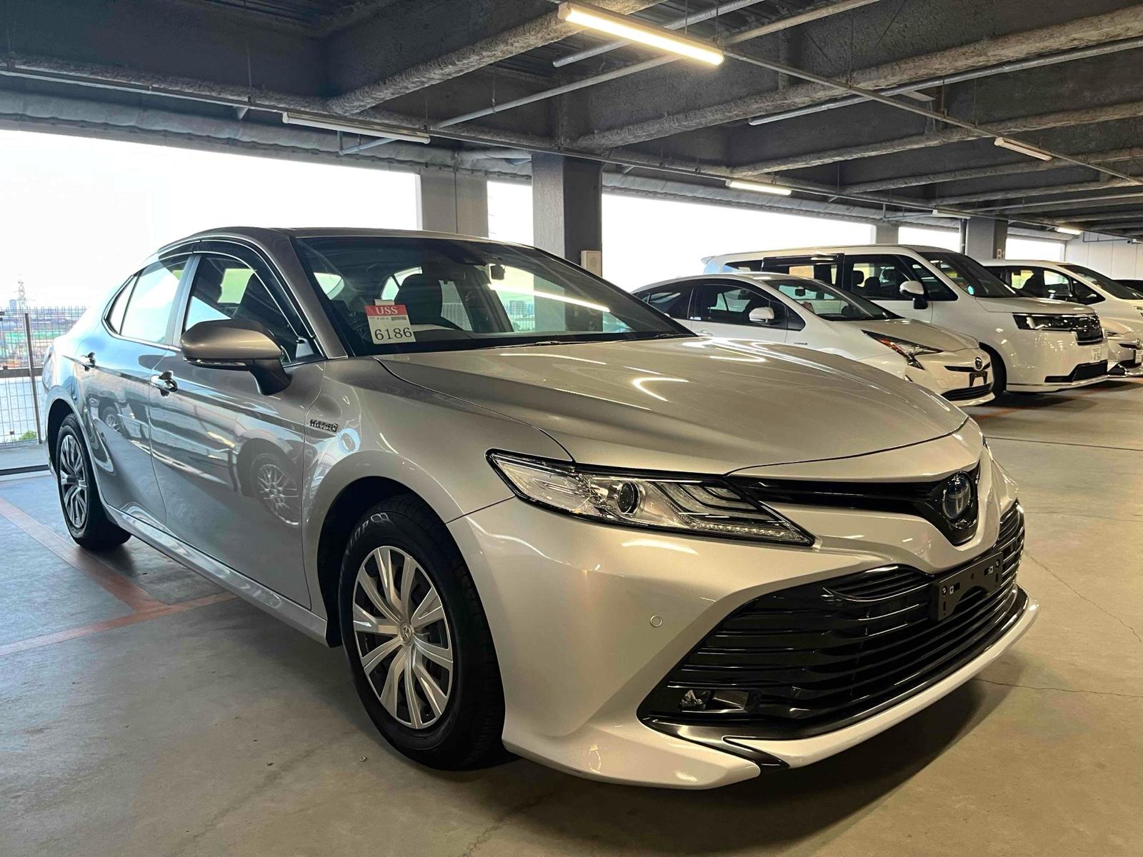 Toyota Camry X