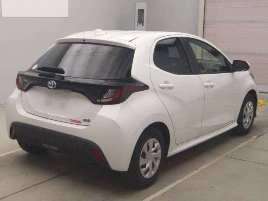 Toyota Yaris HYBRID X