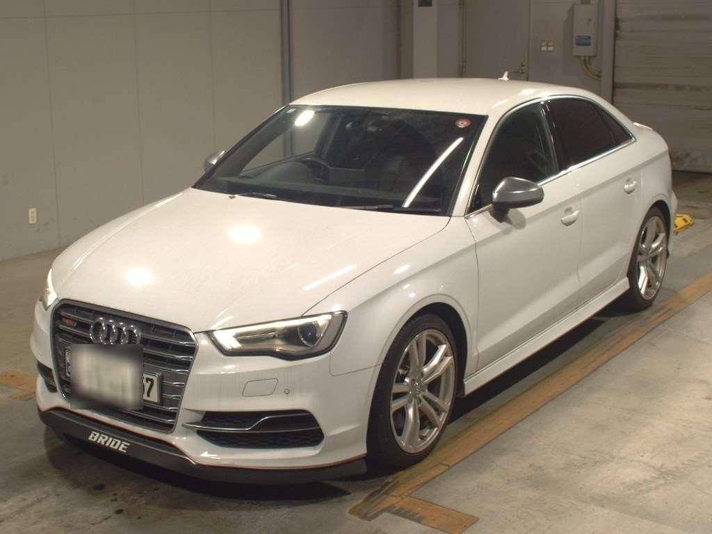 Audi S3 SEDAN 4WD