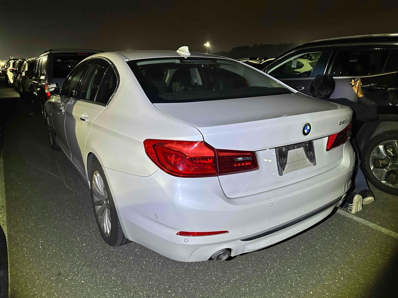 BMW 523D LUXURY 2.0