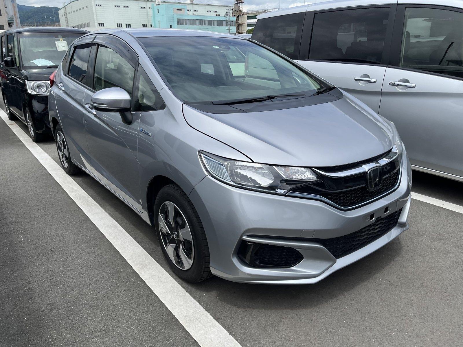 Honda Fit HYBRID F PACKAGE