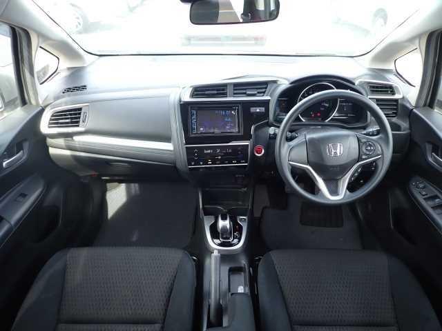 Honda Fit HYBRID F PACKAGE