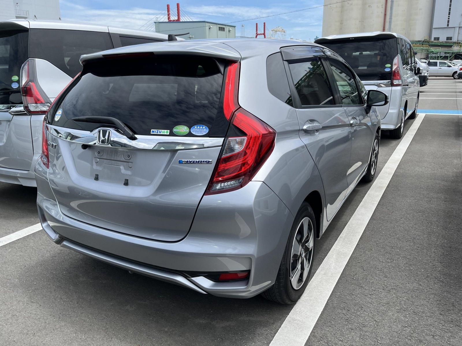 Honda Fit HYBRID F PACKAGE