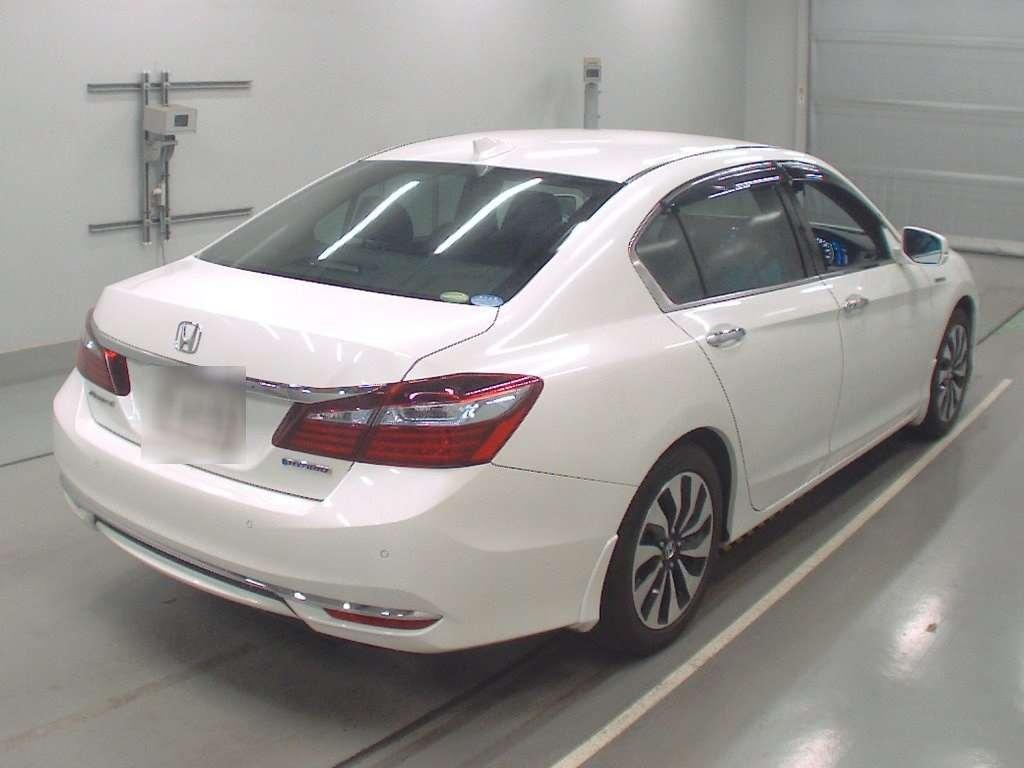 Honda Accord Hybrid 4.5