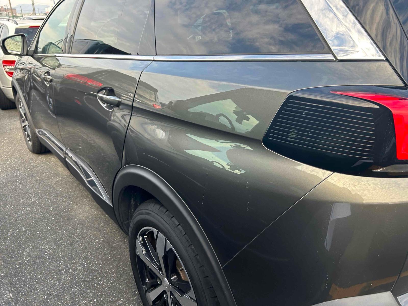 Peugeot 5008 GT BLUE HDI