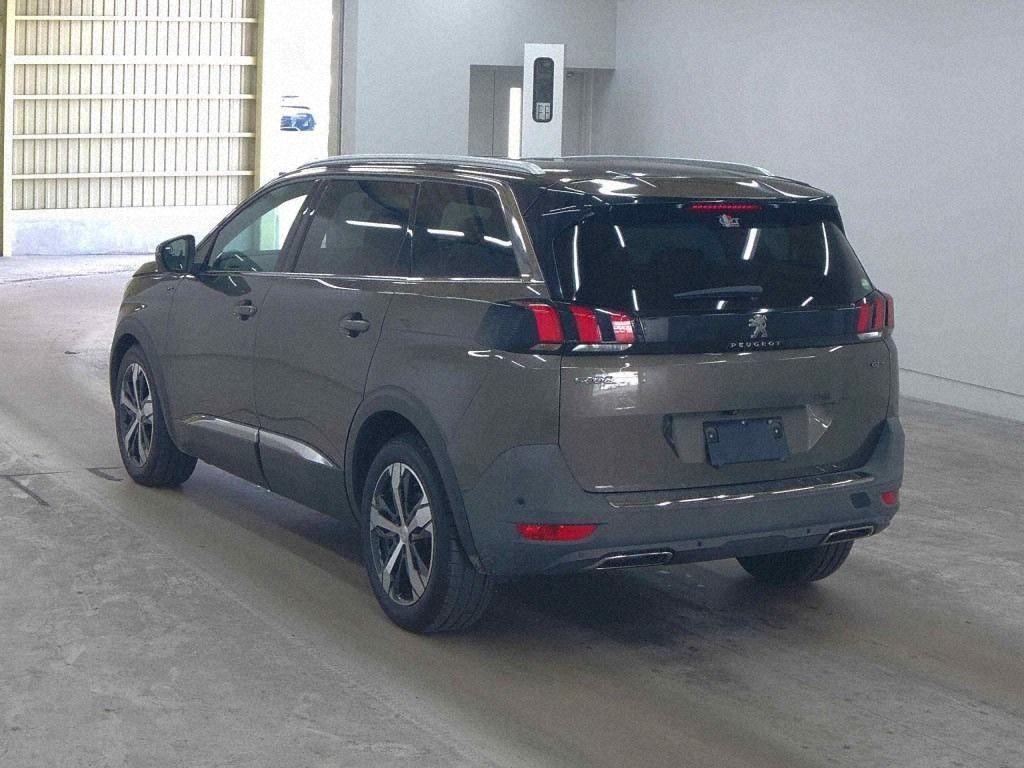 Peugeot 5008 GT BLUE HDI