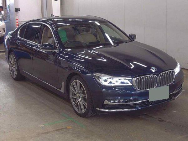 BMW 7 Series 740E IPERFORMANCE