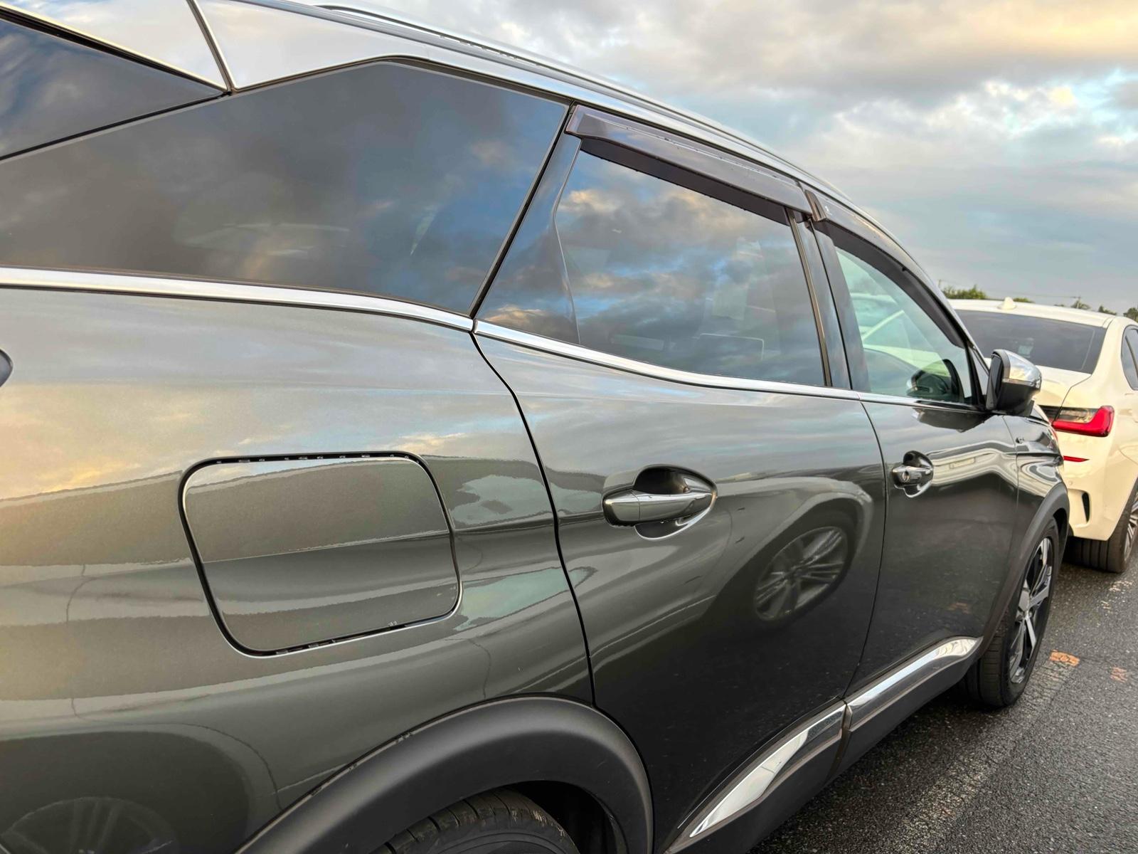 Peugeot 3008 GT BLUE HDI