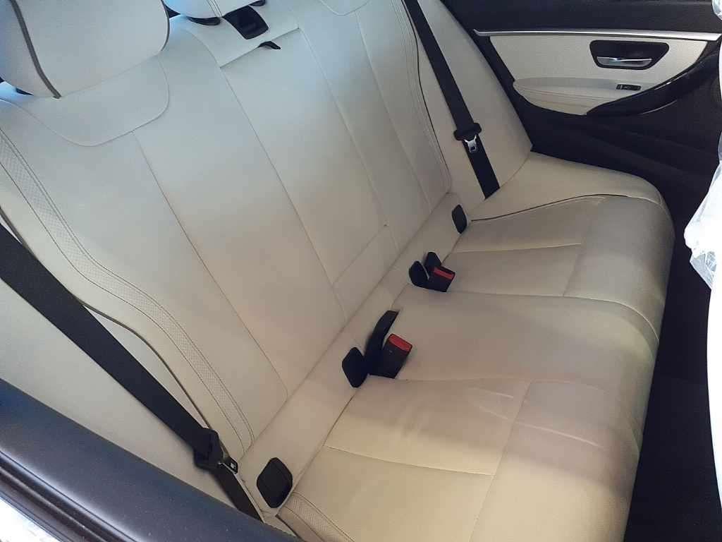 BMW 330 E CELEB RE-SHON EDITION