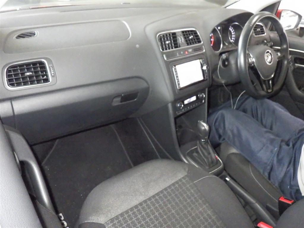 Volkswagen Polo TSI COMFORT LINE