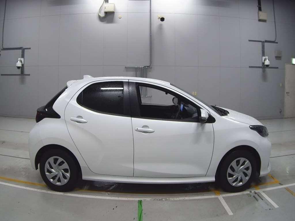 Toyota Yaris X