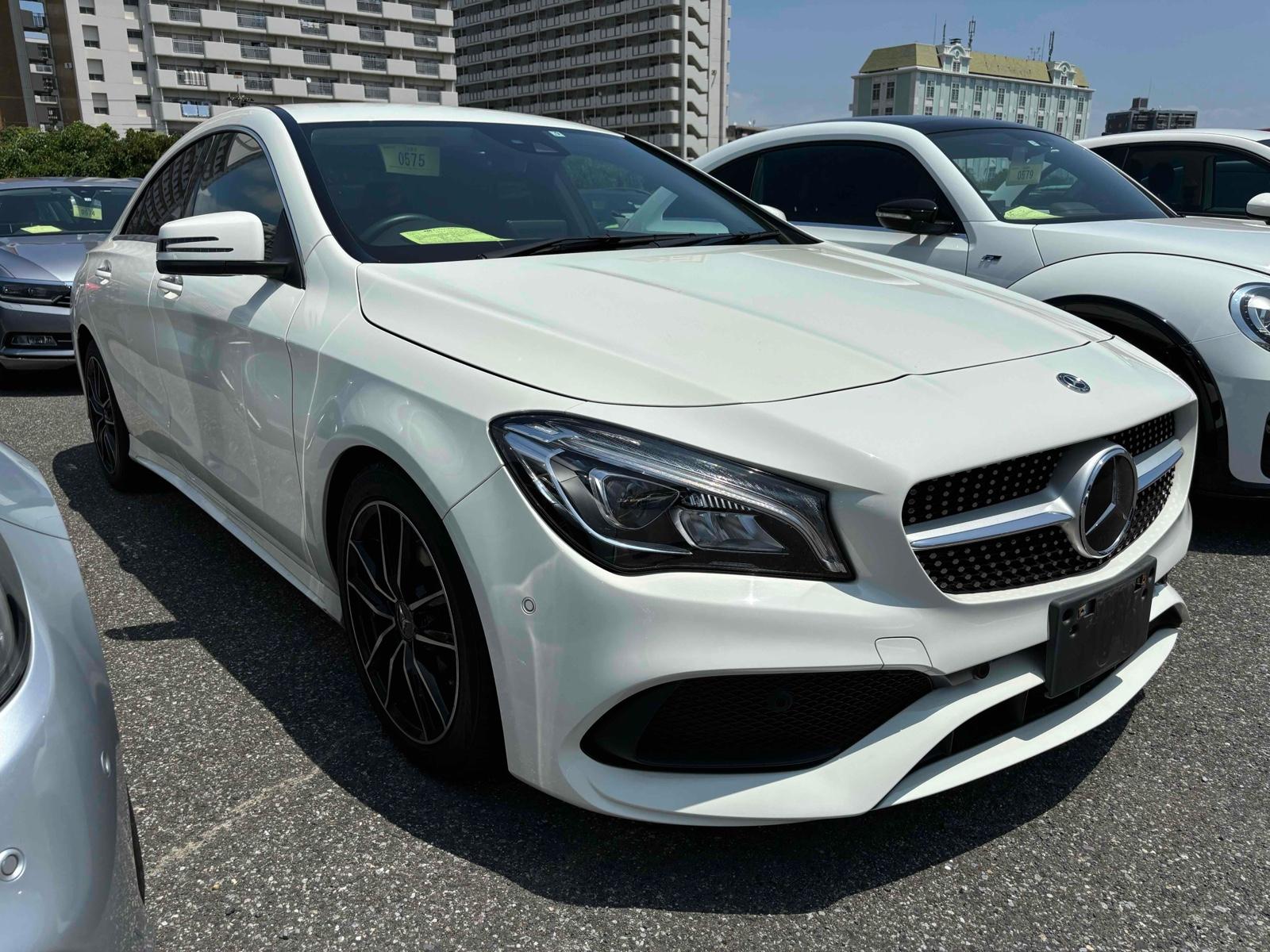 Mercedes-Benz CLA CLA 180 AMG STYLE