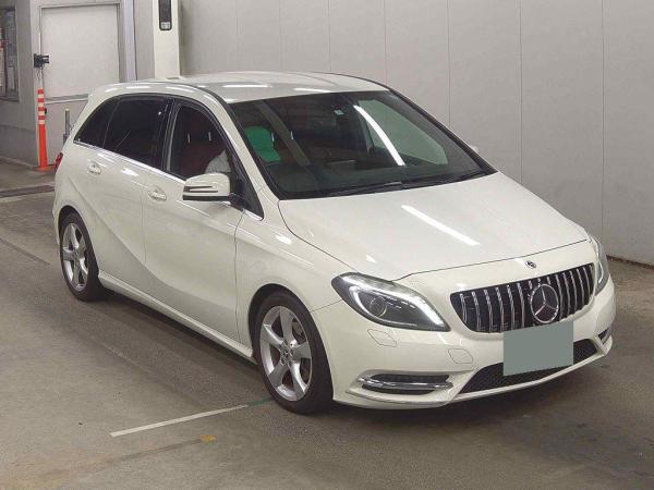 Mercedes-Benz B-class B180 SPORTS