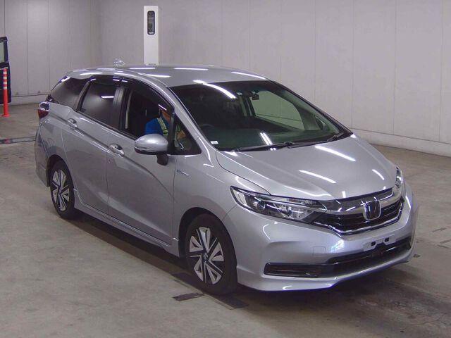 Honda Shuttle HYBRID HONDA SENSING