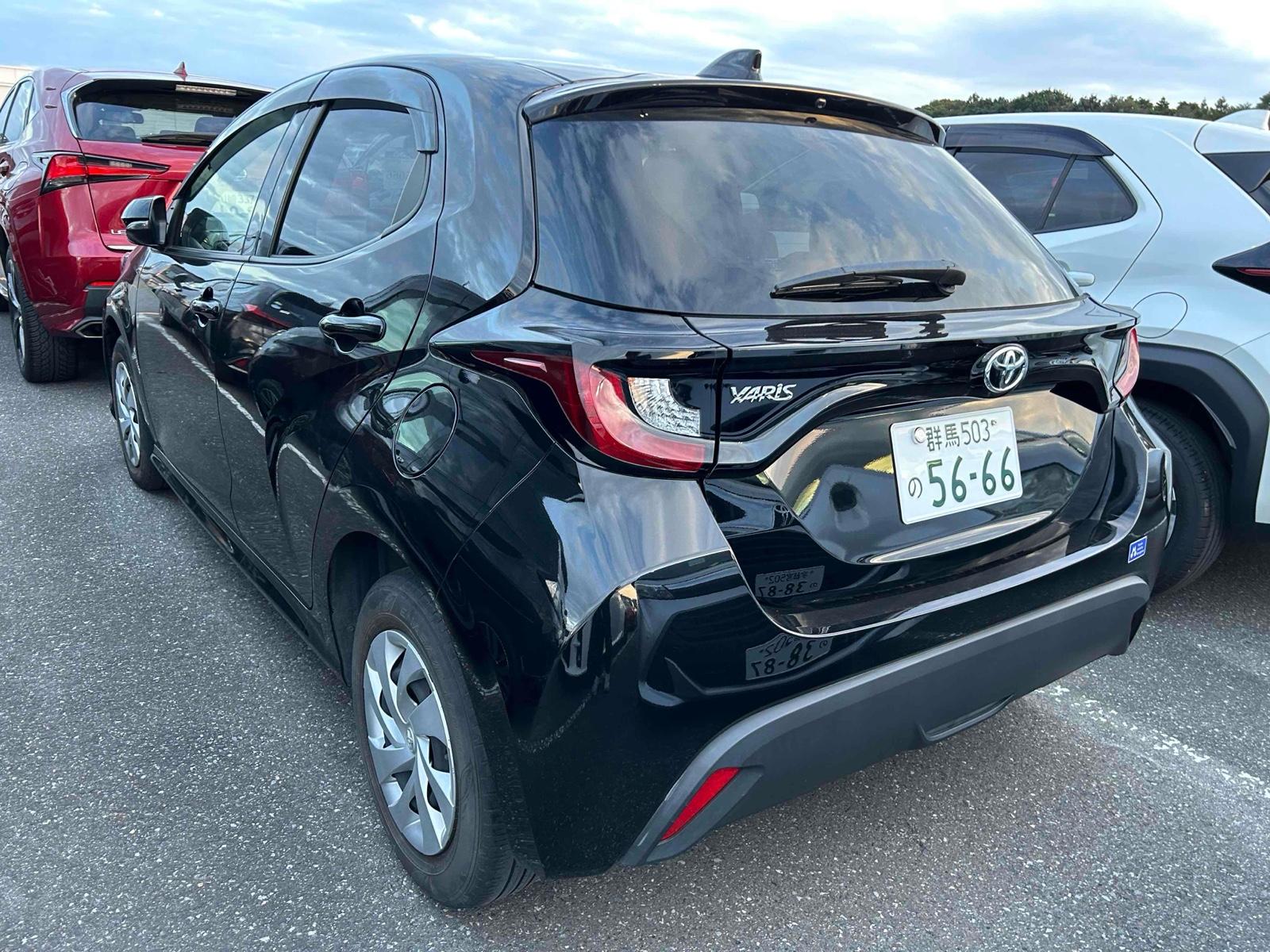 Toyota Yaris X B PACKAGE