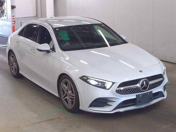 Mercedes-Benz A-class Sedan A200D SEDAN AMG LINE